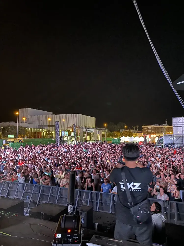 Cobertura fotográfica de concierto en directo por DKZ Studio en Almería